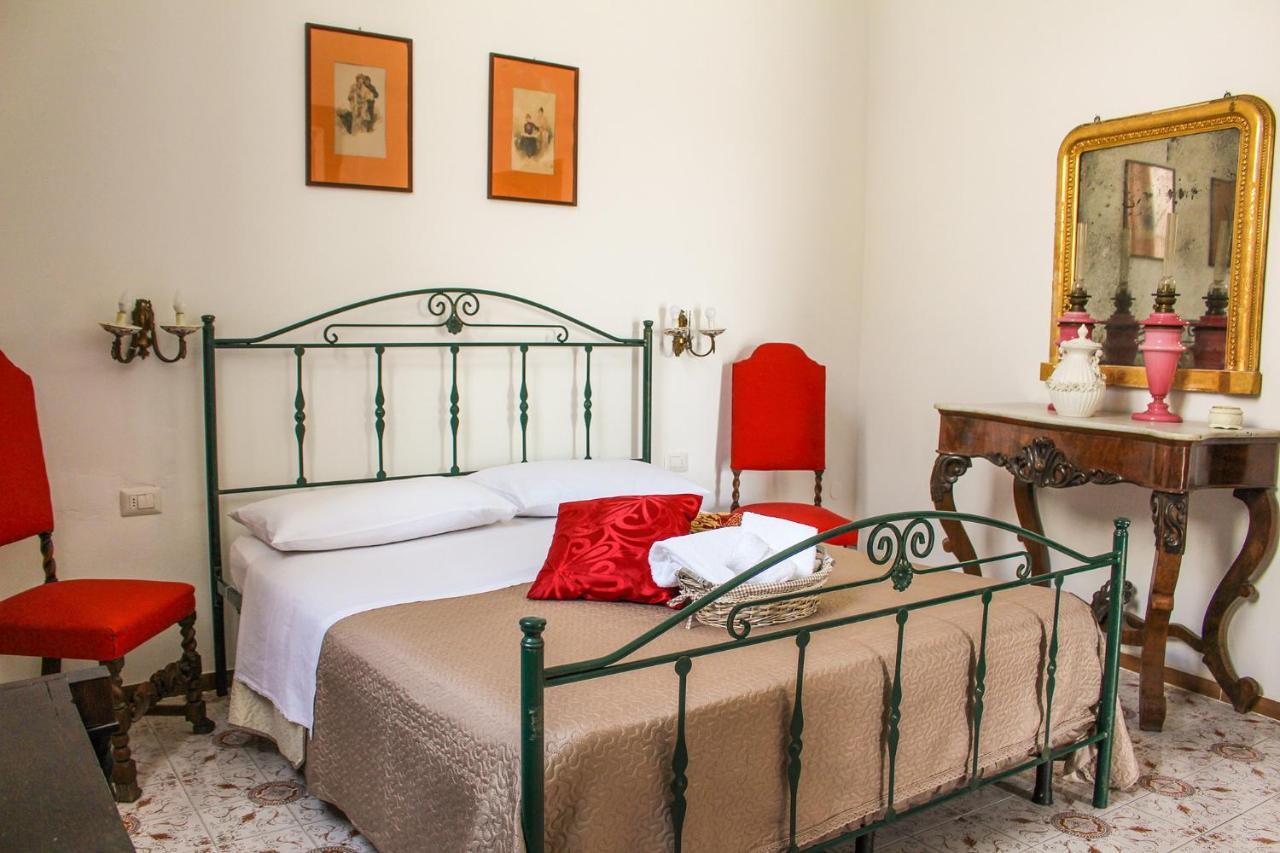 B&B Palazzo Sambiasi Lecce Ngoại thất bức ảnh